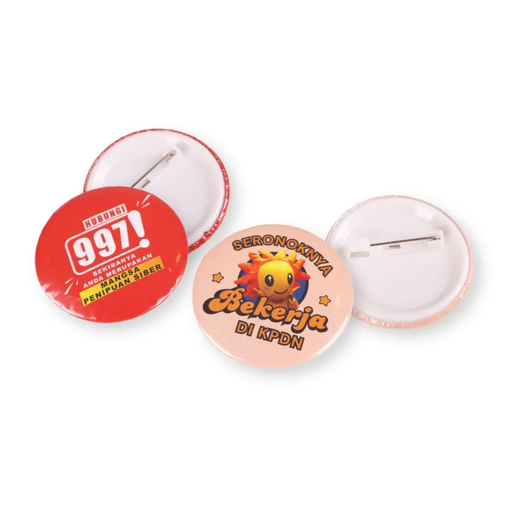 BUTTON BADGE - 44MM