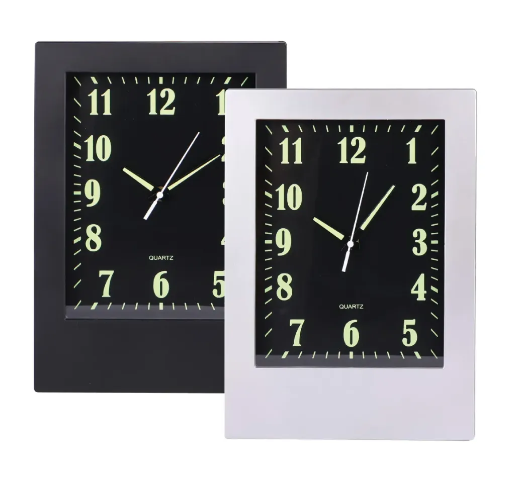 WALL CLOCK